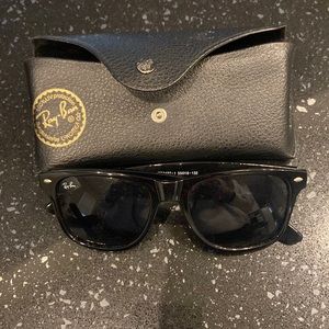 Ray ban pretty new sunglasses